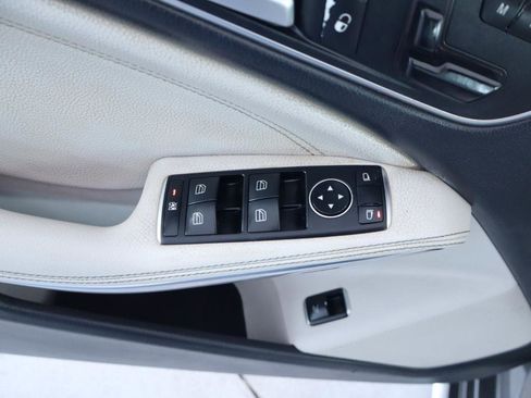Used 2016 Mercedes-Benz CLA 250 image 29