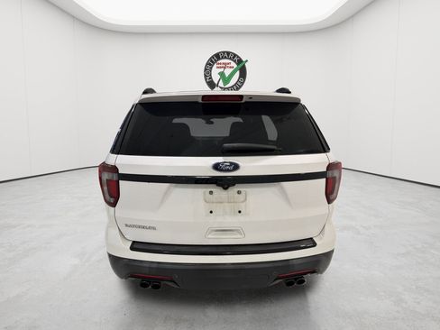 Used 2018 Ford Explorer Sport w/ Equipment Group 401A AWD/4WD image 4