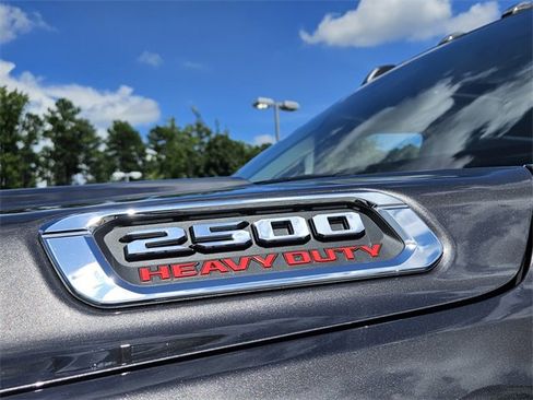 New 2025 RAM 2500 Limited image 9