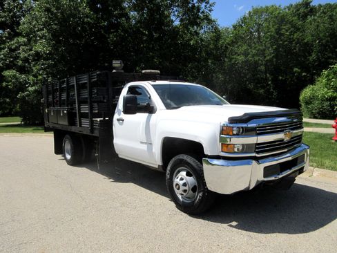 Used 2016 Chevrolet Silverado 3500 W/T image 19