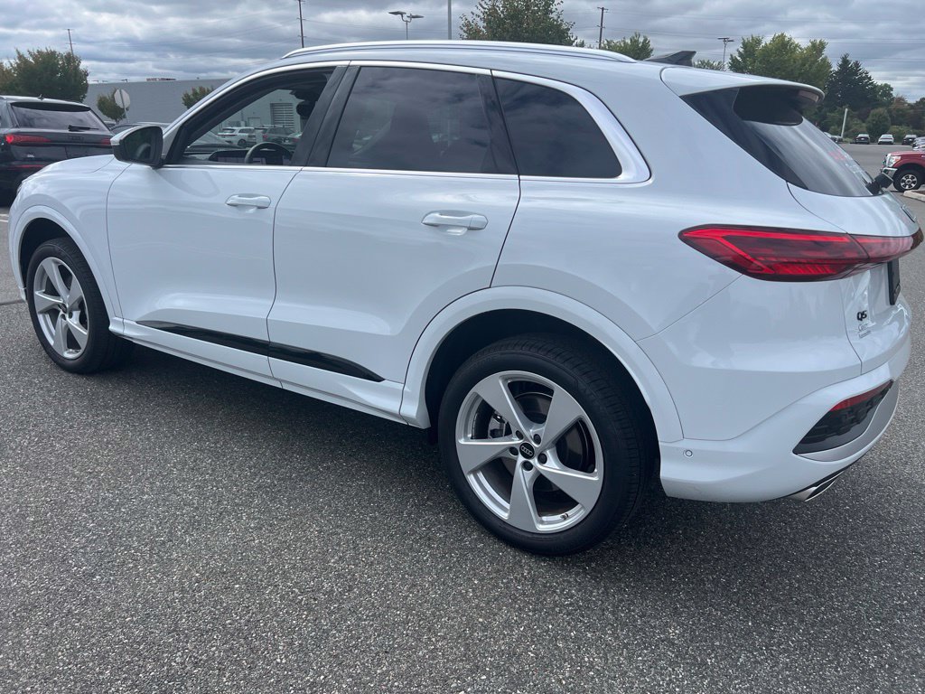 Used 2026 Audi Q5 Premium Plus AWD/4WD image 6