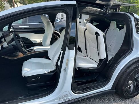 Used 2026 Tesla Model X AWD/4WD image 25