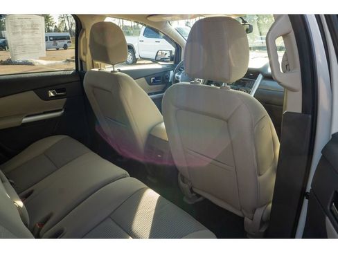 Used 2013 Ford Edge SEL image 14