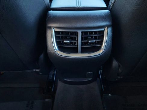 Used 2020 Chevrolet Malibu LT FWD image 21