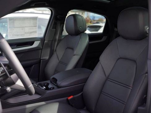 New 2026 Porsche Cayenne S AWD/4WD image 5