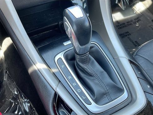 Used 2016 Ford Fusion Energi SE FWD image 16