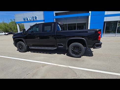 New 2026 Chevrolet Silverado 2500 LT w/ Trail Boss Package AWD/4WD image 6