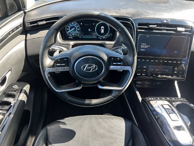Certified 2024 Hyundai Tucson Limited AWD/4WD image 17