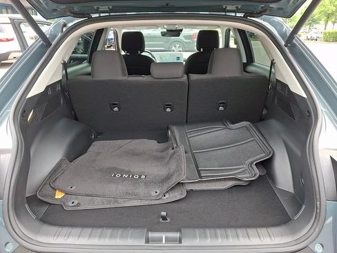 Used 2024 Hyundai Ioniq 5 SEL RWD image 30