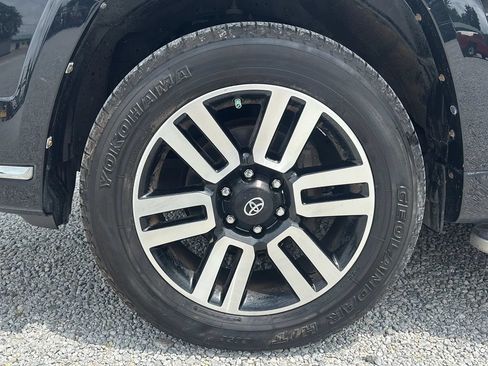 Used 2016 Toyota 4Runner Limited AWD/4WD image 12