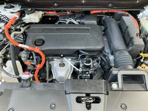 Certified 2025 Honda CR-V Sport Touring image 8