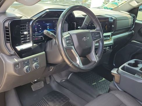 Used 2023 Chevrolet Silverado 1500 RST AWD/4WD image 19