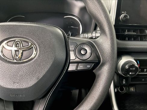 Certified 2024 Toyota RAV4 XLE image 23