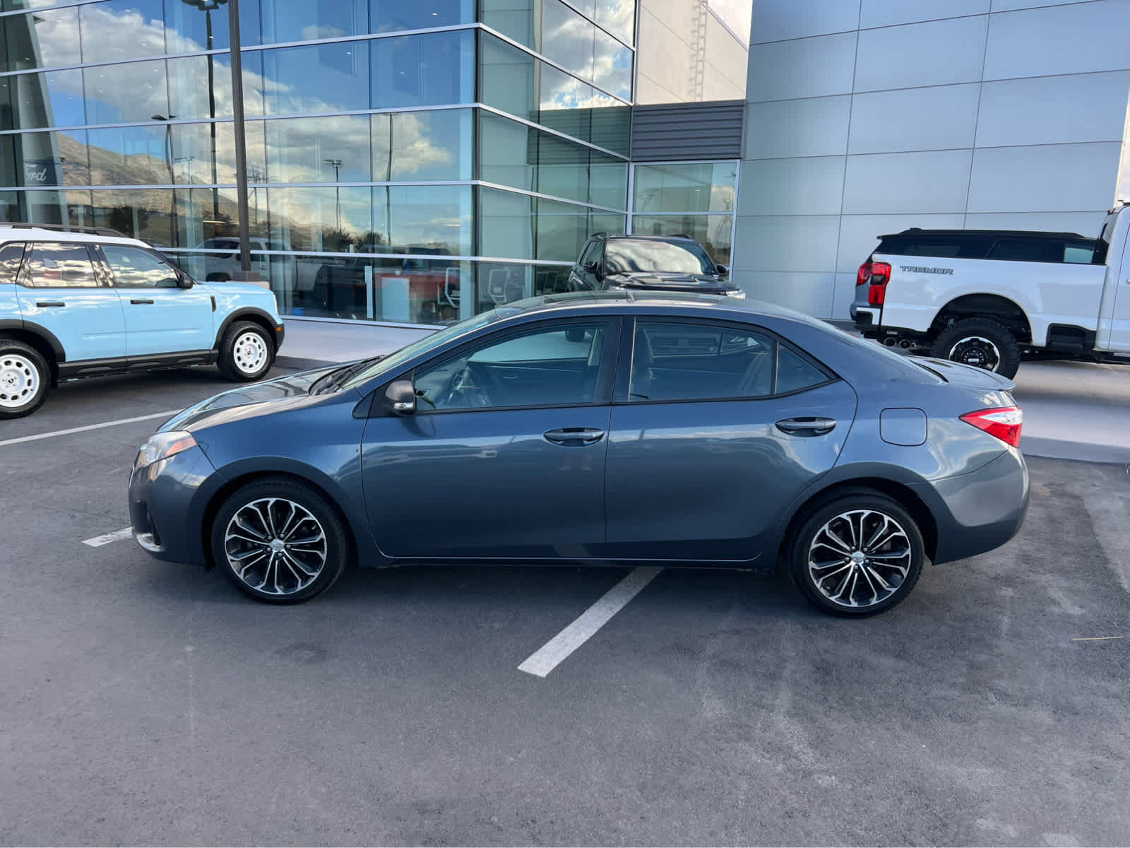 Used 2014 Toyota Corolla S FWD image 13