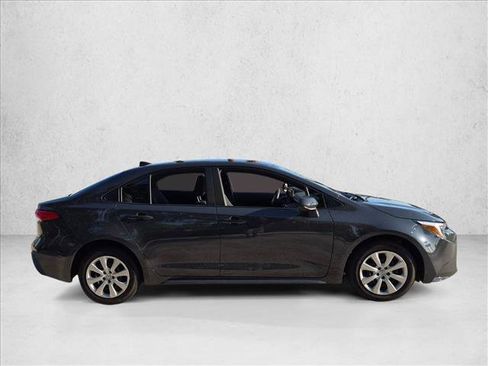 Certified 2023 Toyota Corolla LE FWD image 4