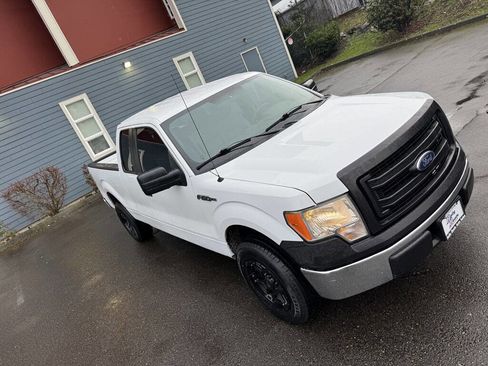 Used 2013 Ford F150 XL w/ Mid Equipment Group image 12