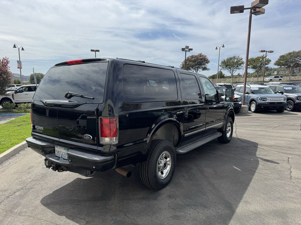 Used 2005 Ford Excursion Limited AWD/4WD image 5