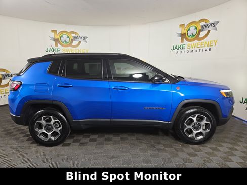 Used 2022 Jeep Compass Trailhawk w/ Trailhawk Elite Group image 10