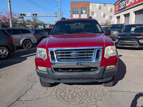 Used 2009 Ford Explorer Sport Trac XLT image 3