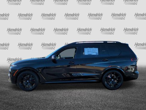Used 2026 BMW X7 xDrive40i AWD/4WD image 7