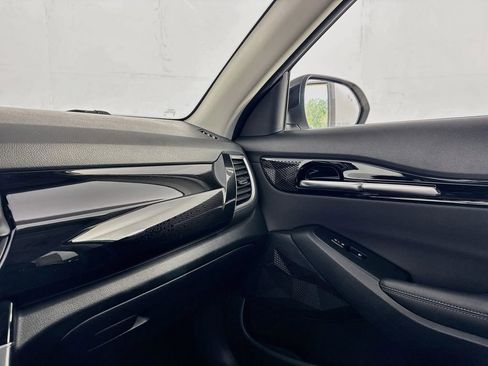 Used 2024 Kia Seltos S FWD image 37