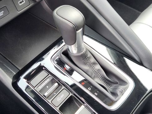 Certified 2025 Acura Integra image 12