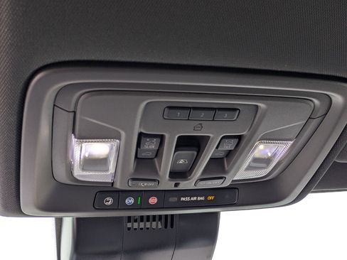 Used 2026 GMC Sierra 2500 Denali w/ Denali Reserve Package image 24