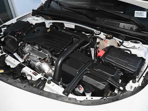 Used 2023 Chevrolet Malibu LT FWD image 17