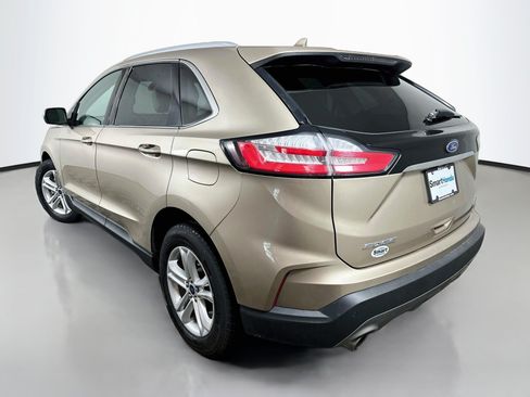 Used 2020 Ford Edge SEL w/ Convenience Package FWD image 5
