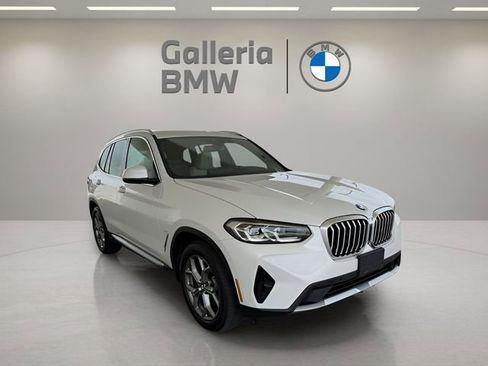 Used 2024 BMW X3 xDrive30i w/ Premium Package AWD/4WD image 4