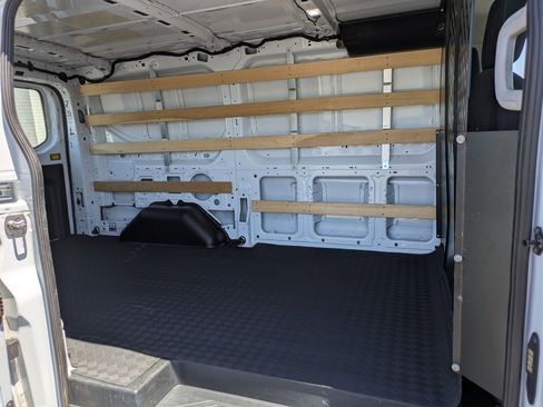 Used 2025 Ford Transit 250 Low Roof w/ Exterior Upgrade Package RWD image 29