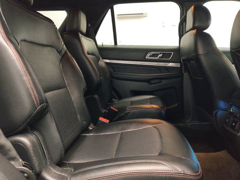 Used 2016 Ford Explorer Sport w/ Equipment Group 401A AWD/4WD image 19