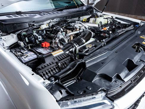 Used 2026 Ford F450 Platinum w/ Platinum Plus Package image 40