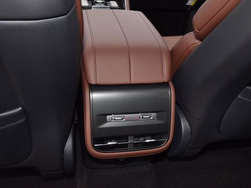 New 2026 Lincoln Nautilus Reserve AWD/4WD image 25