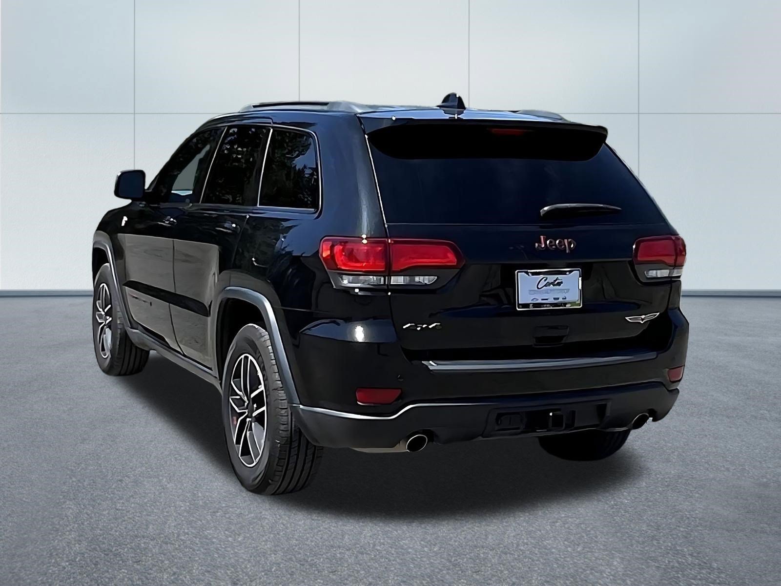 Used 2021 Jeep Grand Cherokee Trailhawk w/ Trailhawk Luxury Group AWD/4WD image 4