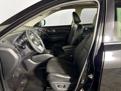 Used 2017 Nissan Rogue SL w/ SL Premium Package AWD/4WD image 11