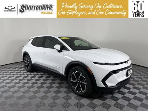 New 2026 Chevrolet Equinox EV LT image 1