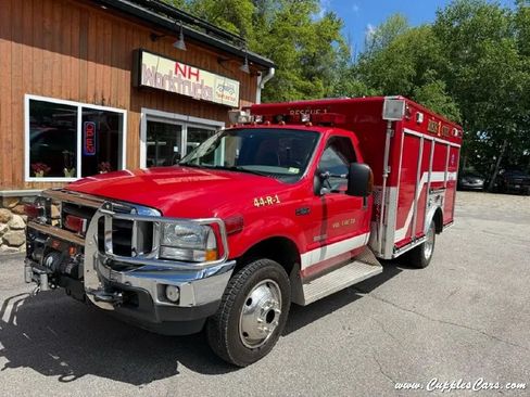 Used 2003 Ford F550 4x4 Regular Cab Super Duty image 1