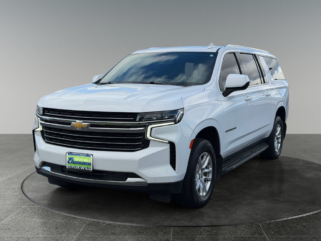 Used 2021 Chevrolet Suburban LT AWD/4WD image 4
