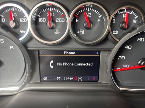 Used 2021 Chevrolet Tahoe Z71 w/ Rear Media and Nav Package image 62