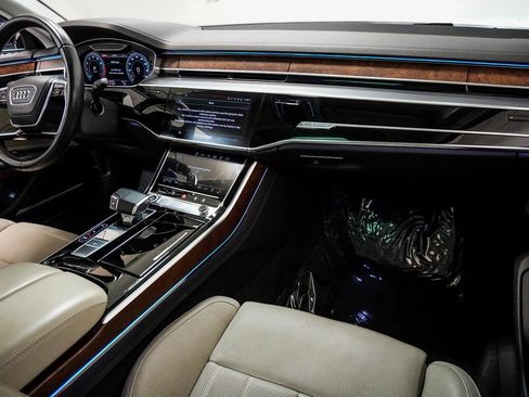 Used 2022 Audi A8 L 3.0T w/ Luxury Package image 27