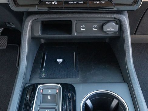 New 2026 Honda Pilot Touring image 23