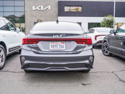 Certified 2022 Kia Forte LXS w/ LXS Technology Package image 12