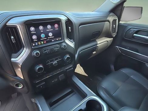 Used 2019 Chevrolet Silverado 1500 LTZ w/ LTZ Convenience Package image 22