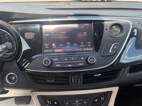 Used 2017 Buick Envision Essence FWD image 13