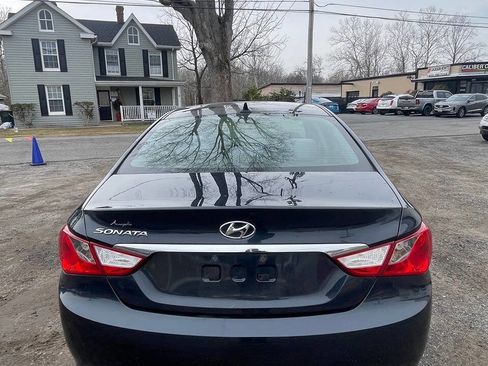 Used 2011 Hyundai Sonata GLS image 6