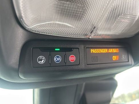 Used 2023 Chevrolet TrailBlazer RS w/ Sun and Liftgate Package image 26