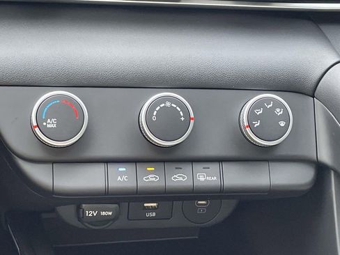 New 2026 Hyundai Elantra SE image 26