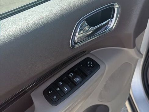Used 2012 Dodge Durango Crew AWD/4WD image 14