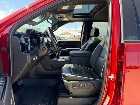 Used 2025 GMC Sierra 1500 AT4X AWD/4WD image 13